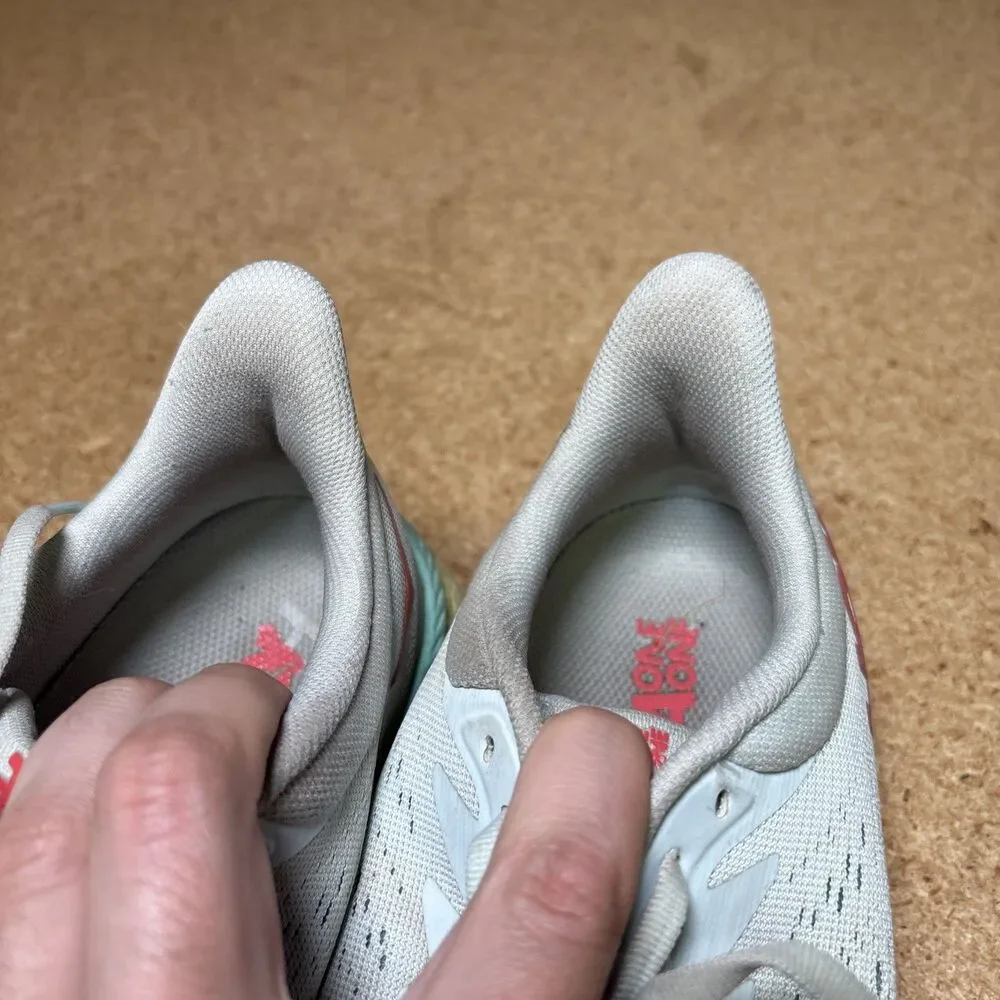 Hoka One One Clifton 7 Shoes Womens 8.5 Morning Mist Hot Coral Running